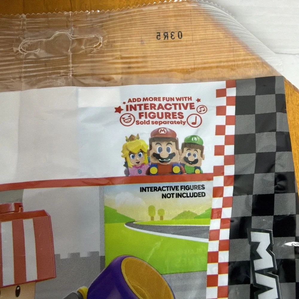 LEGO 30702 Super Mario: Mariokart‎ Toad (Pit Crew) - New! Free Shipping!
